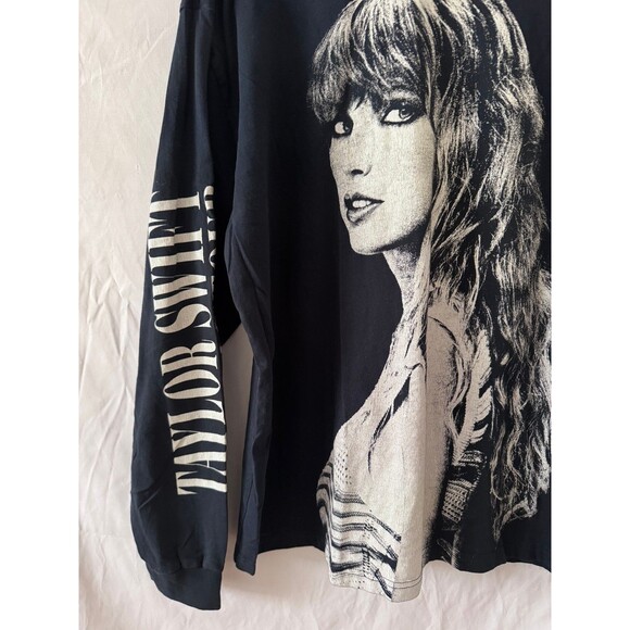 Taylor Swift The Eras Tour Long Sleeve Concert T-Shirt Size Large Swiftie - Picture 2 of 7